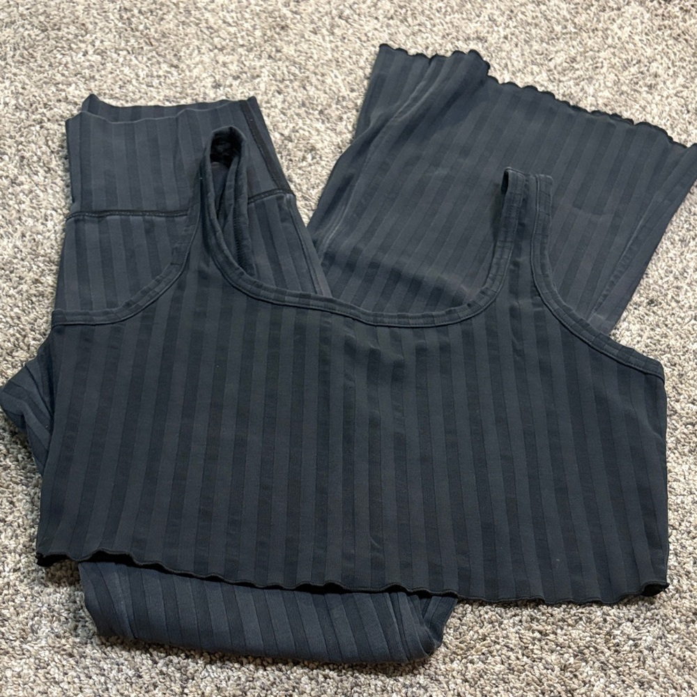 Aerie Charcoal Striped set